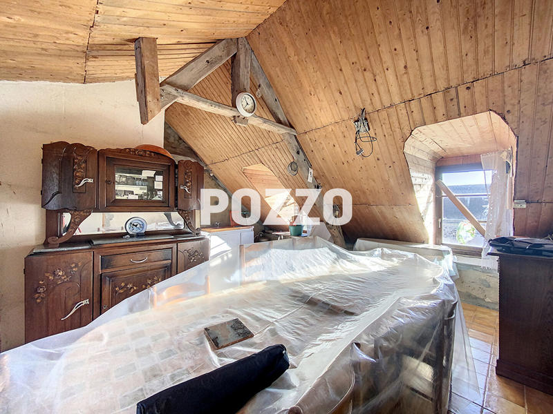 Maison - 231 m² - 10 pièces