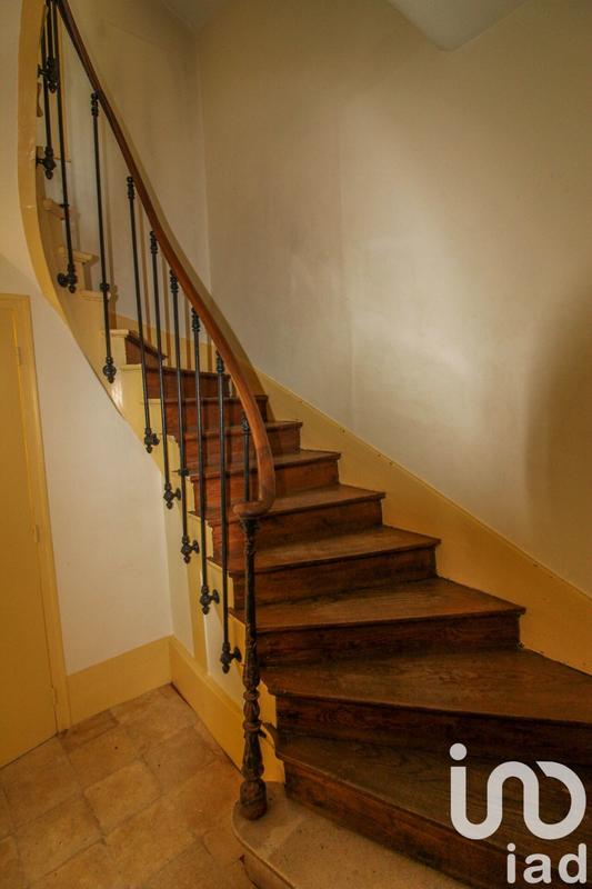 Maison - 163 m² - 7 pièces