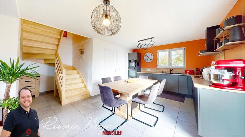 Maison - 92 m² - 4 pièces