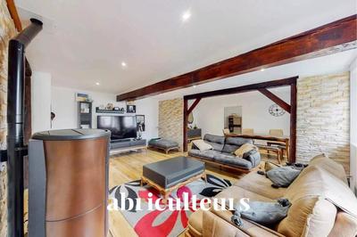 Corps de ferme - 260 m² - 7 pièces