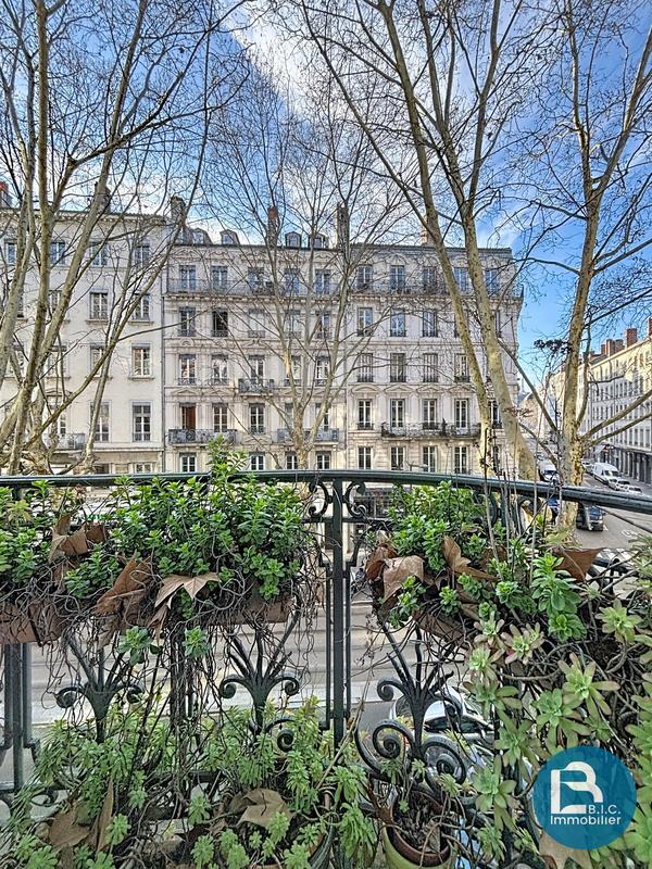 Appartement - 108 m² - 3 pièces