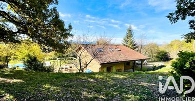 Maison - 129 m² - 5 pièces