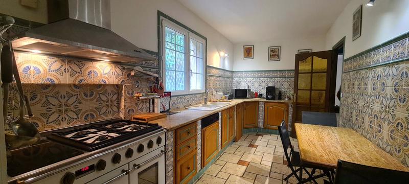 Maison - 209 m² - 6 pièces