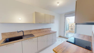 Appartement - 83 m² - 3 pièces