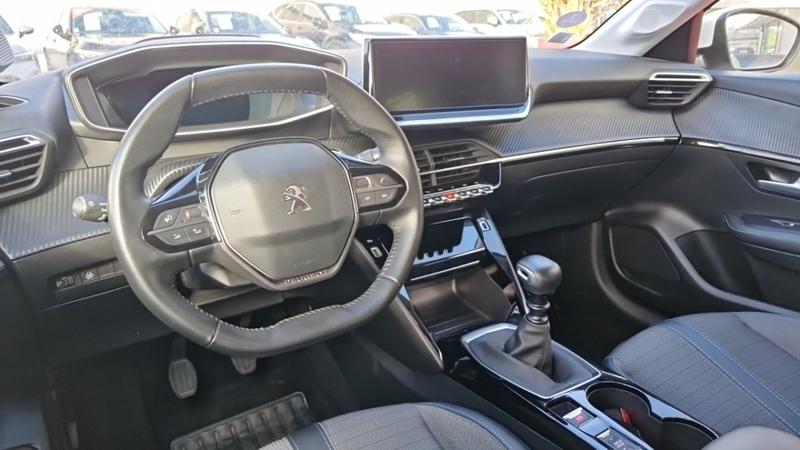 Peugeot 208 Puretech 82 Active