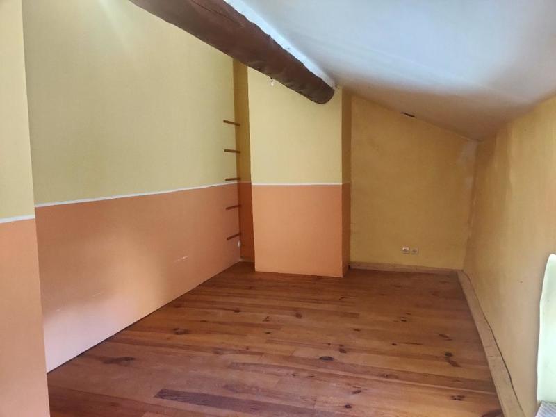 Maison - 210 m² - 8 pièces