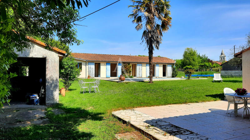 Maison - 137 m² - 5 pièces