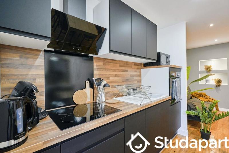 Chambre - 12 m² - 1 pièce