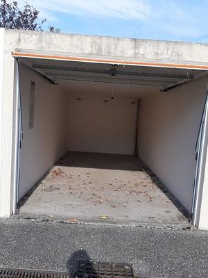 Parking / Garage - 15 m²