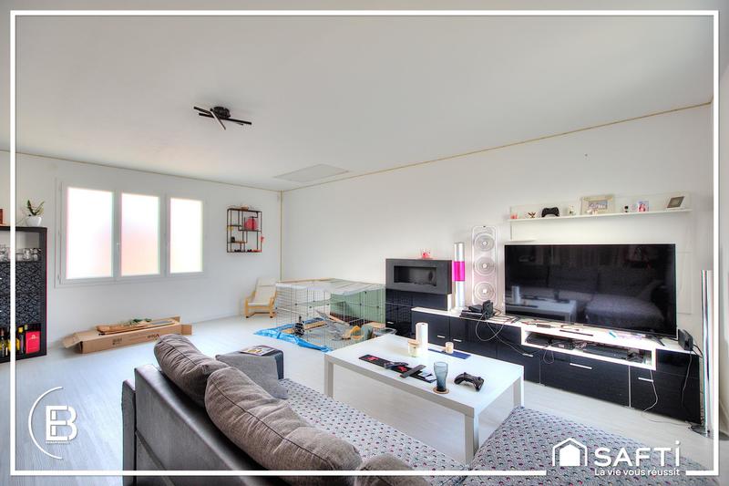 Maison - 111 m² - 5 pièces