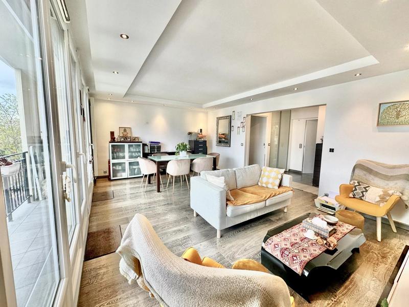 Appartement - 91 m² - 4 pièces