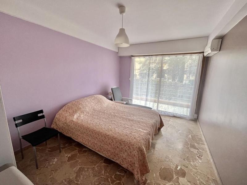 Appartement - 79 m² - 3 pièces