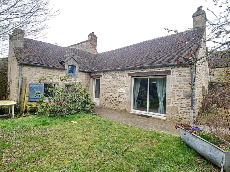 Maison - 340 m² - 10 pièces