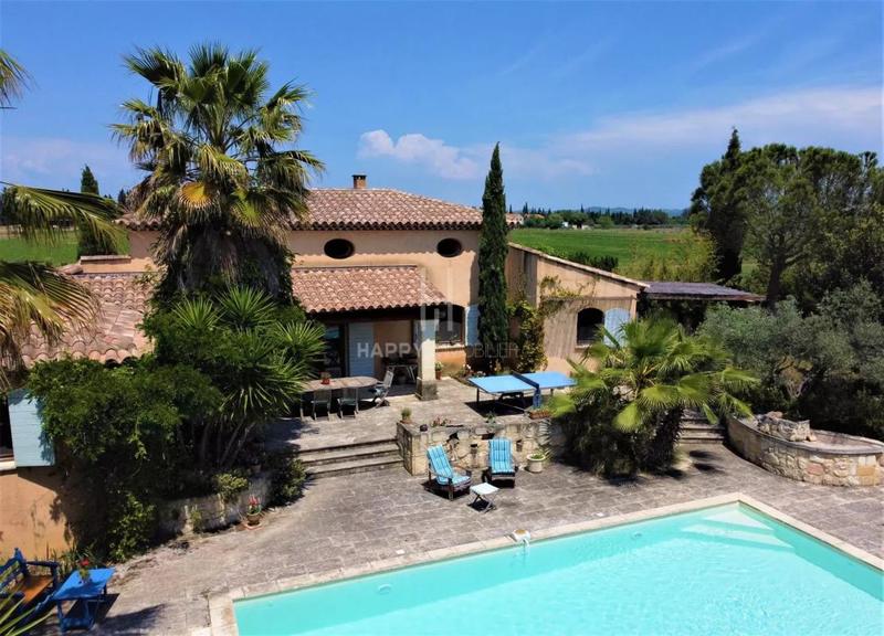 Maison de campagne - 200 m² - 8 pièces