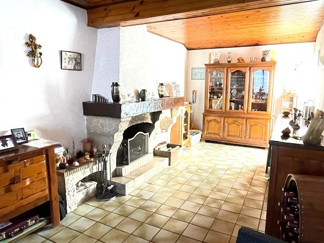 Maison - 101 m² - 4 pièces