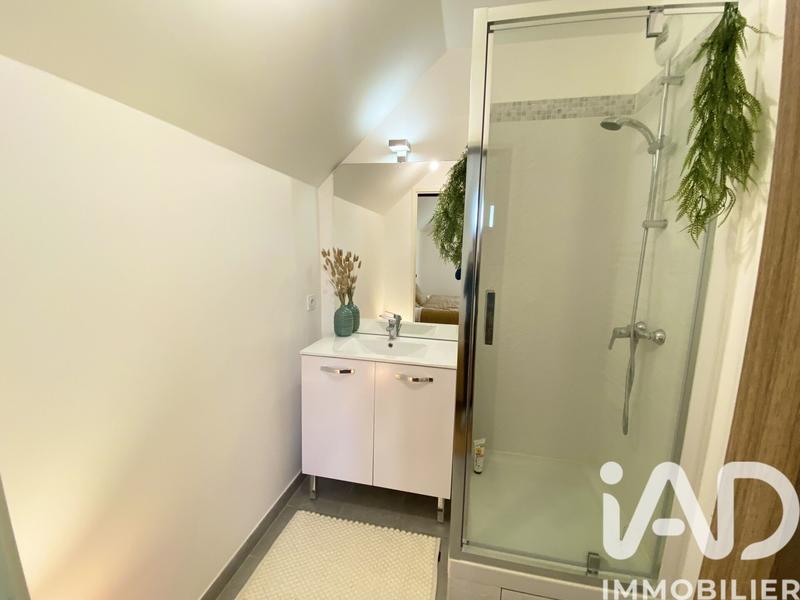 Appartement - 82 m² - 4 pièces