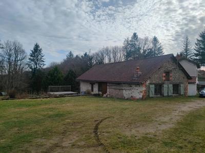 Maison - 90 m² - 6 pièces