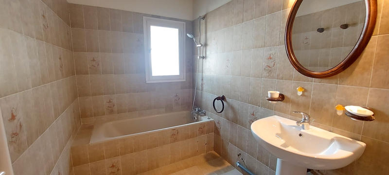 Villa - 100 m² - 4 pièces