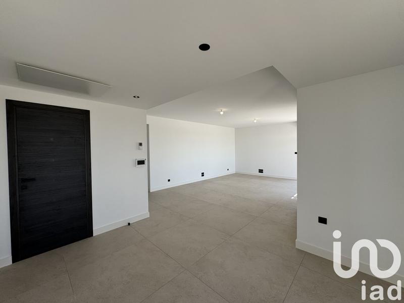 Appartement - 96 m² - 3 pièces