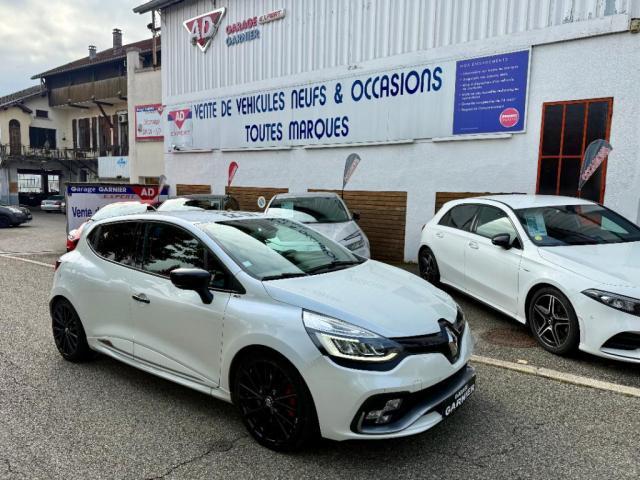 Renault Clio IV 1.6 Turbo 220 Edc Rs Trophy
