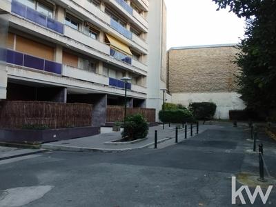 Parking / Garage - 14 m²