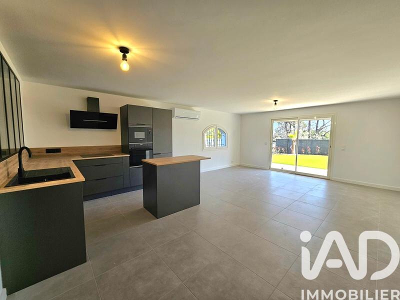 Appartement - 96 m² - 3 pièces