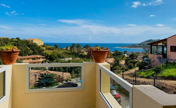 Propriété - 450 m² - 18 pièces