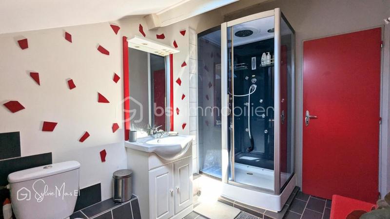 Maison - 160 m² - 9 pièces