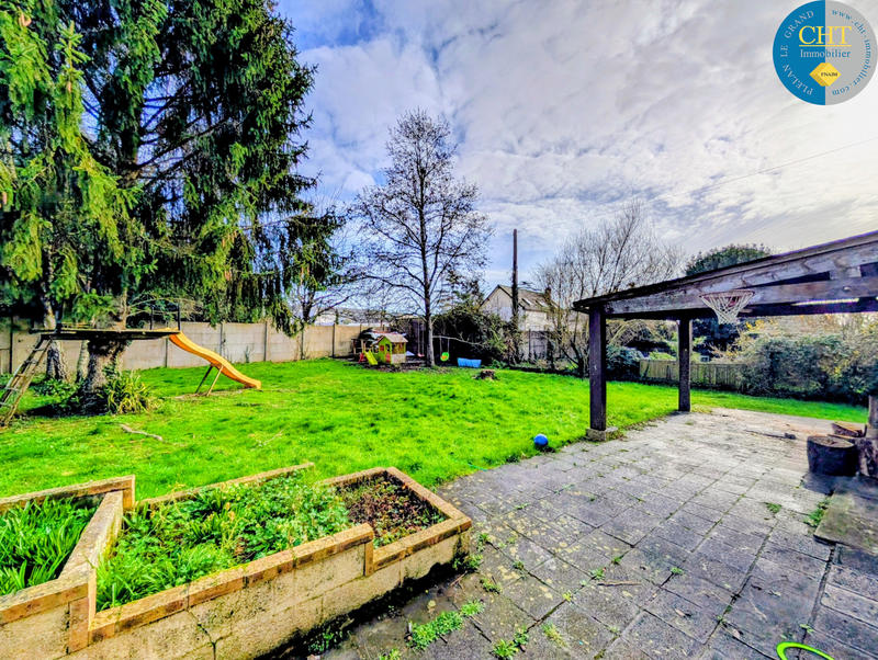 Maison - 143 m² - 7 pièces