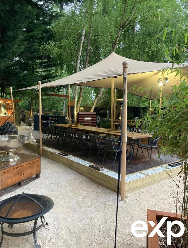 Fonds de commerce - 1 234 m²