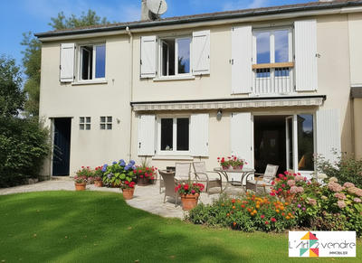 Maison - 110 m² - 6 pièces