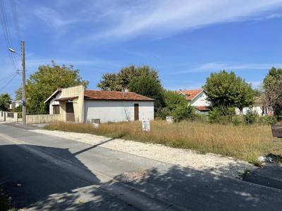 Terrain constructible - 200 m²