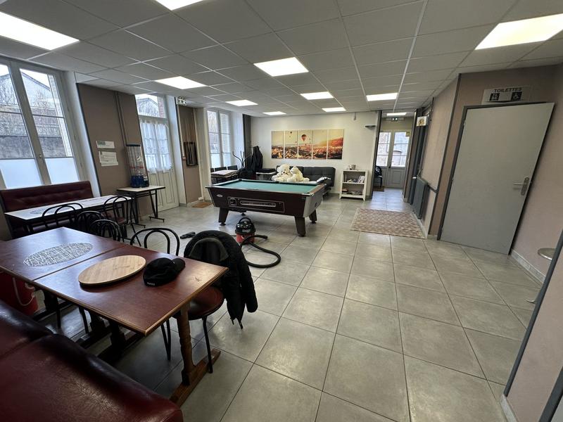 Fonds de commerce - 355 m²