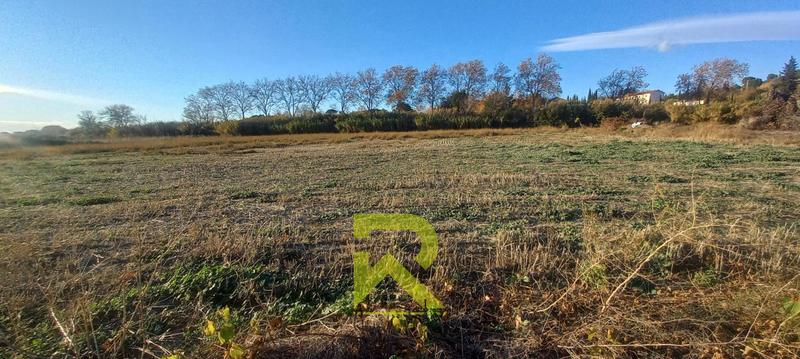 Terrain agricole - 8 235 m²