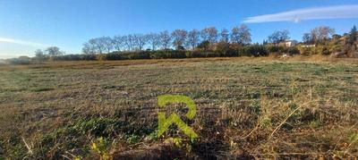 Terrain agricole - 8 235 m²