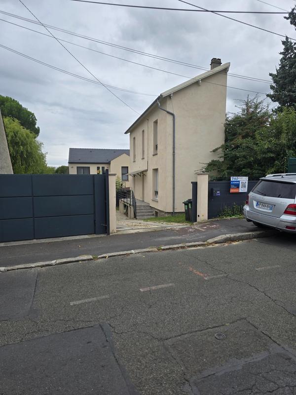 Maison - 56 m² - 4 pièces