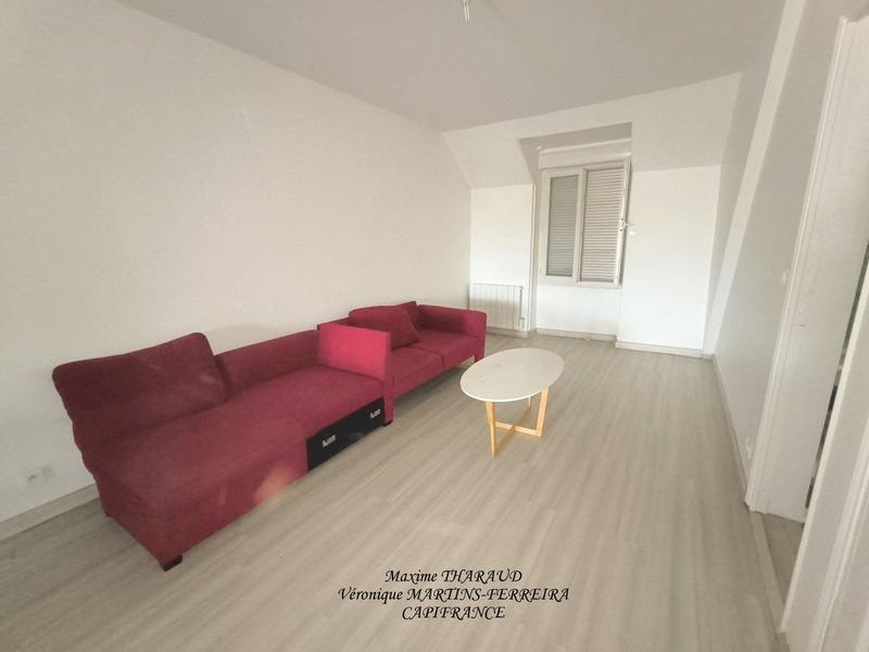 Local commercial - 240 m² - 11 pièces