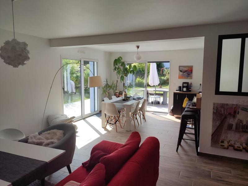 Maison - 135 m² - 6 pièces