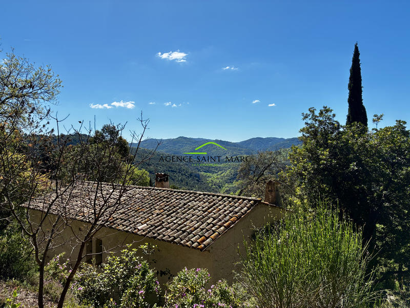 Maison - 130 m² - 4 pièces