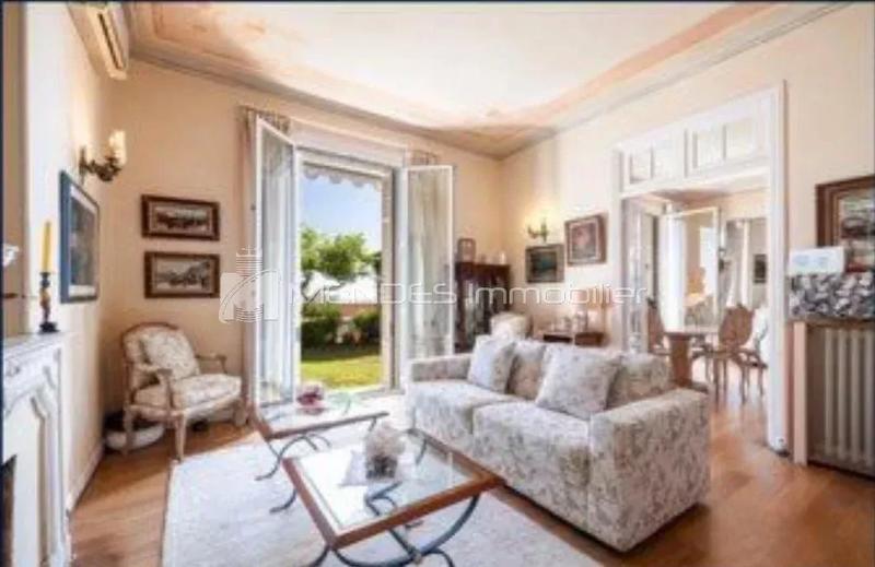 Villa - 169 m² - 7 pièces