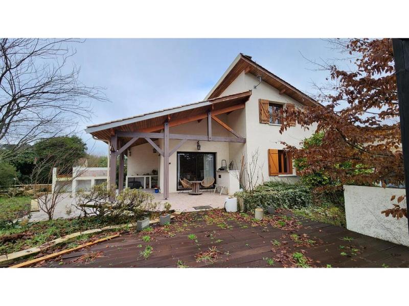 Maison - 154 m² - 6 pièces