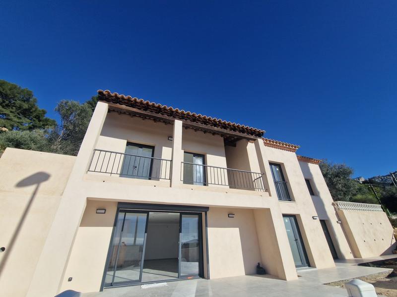 Villa - 180 m² - 7 pièces