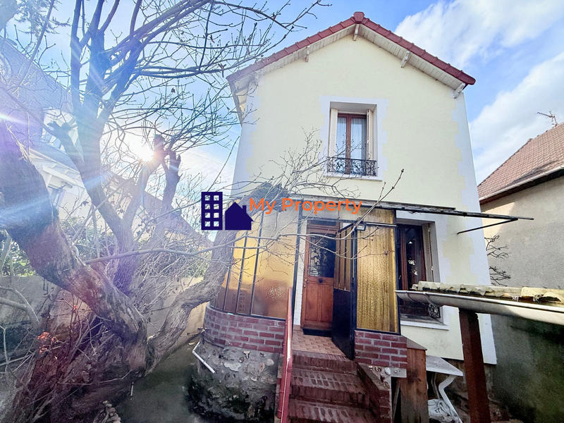 Maison - 101 m² - 5 pièces