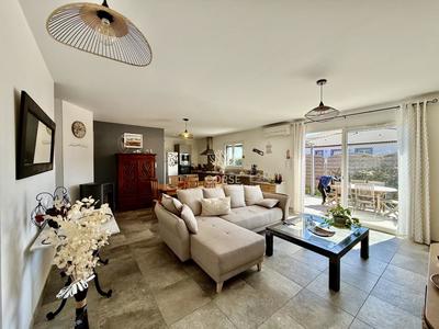 Maison - 80 m² - 6 pièces