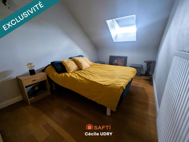 Maison - 234 m² - 11 pièces