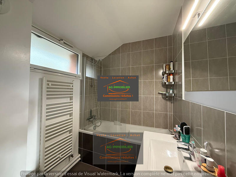 Maison - 77 m² - 5 pièces