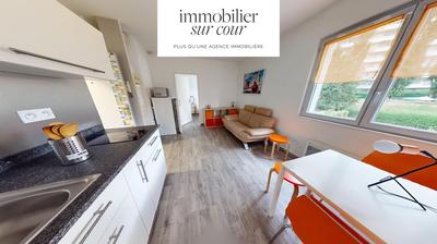 Local d'activité / Entrepôt - 326 m² - 20 pièces