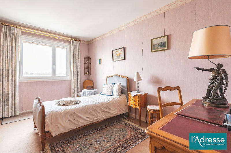 Appartement - 98 m² - 4 pièces