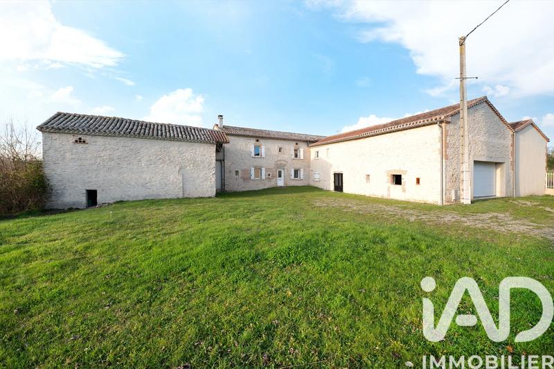 Maison - 324 m² - 5 pièces