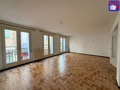 Appartement - 91 m² - 3 pièces